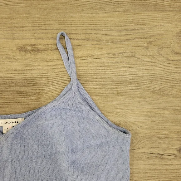 St. John Women Blue V Neck Tank Top Size Medium - Picture 2 of 6